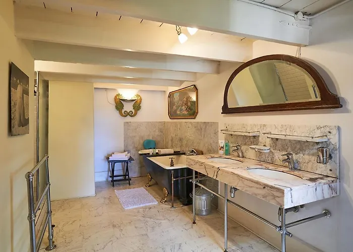 Met De Leeuwenkoppen * Dieren