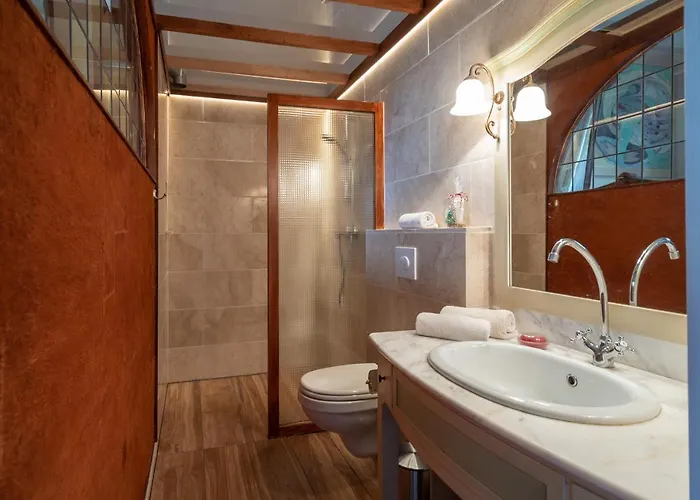 Appartement Met De Leeuwenkoppen