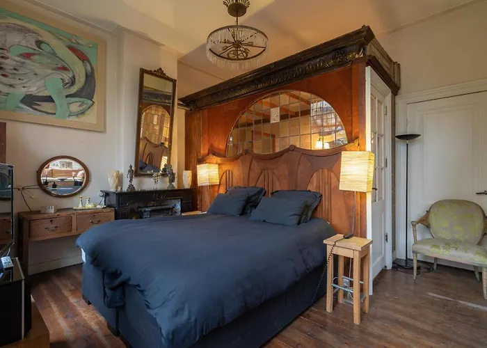 Met De Leeuwenkoppen